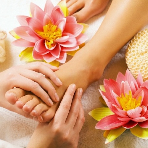 MAJESTIC NAILS & SPA - pedicure